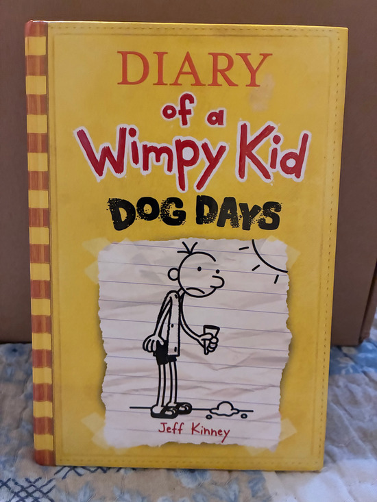 Unbranded Other - Diary of a Wimpy Kid #4 Dog Days